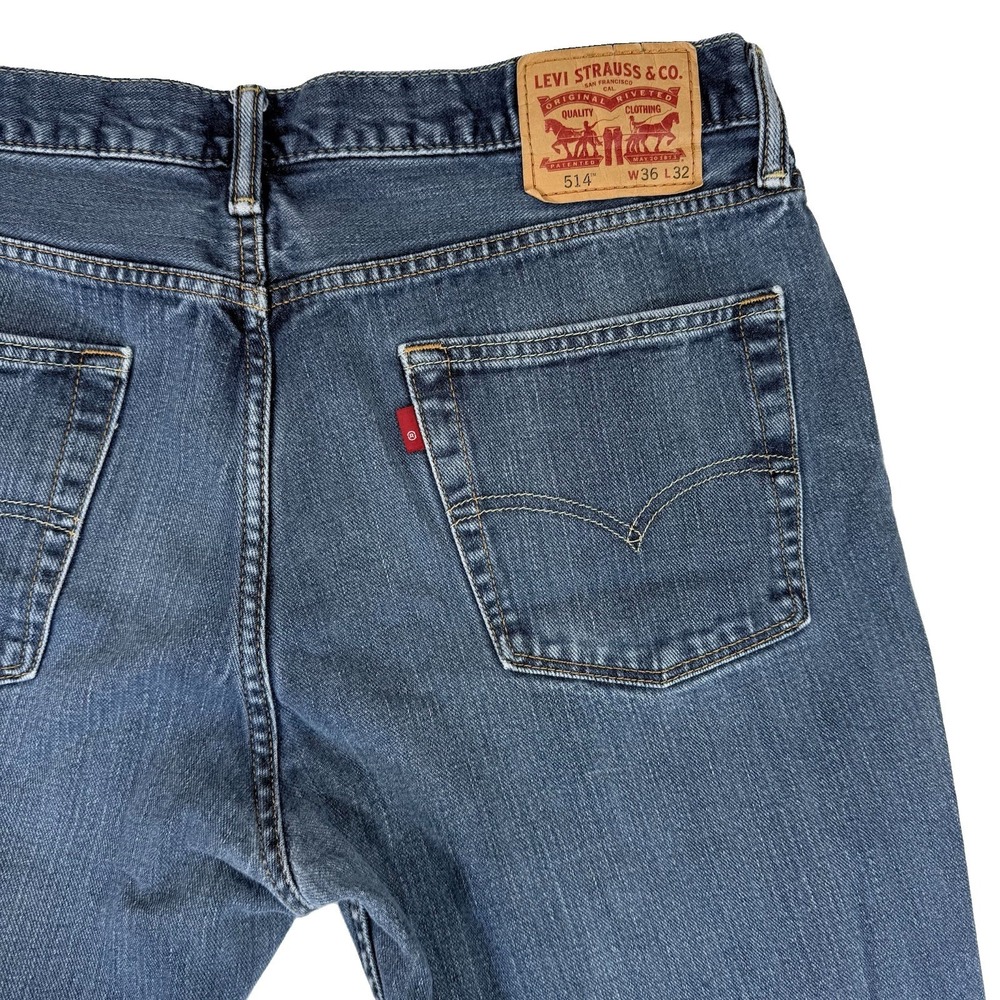 Levi's 514 Men's Jeans 36x32 Straight Fit Medium Wash Blue Denim Classic - Picture 9 of 14